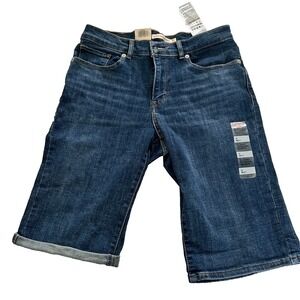 Levis Bermuda Short Women 27 Blue Denim Dark‎ Wash NWT Mid-Rise Whiskering